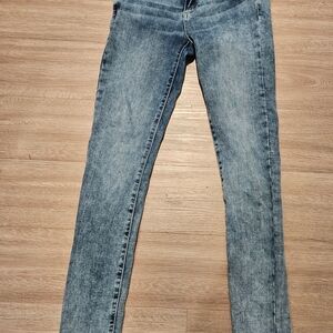 Arizona Jean Company Light Blue Skinny Jeans